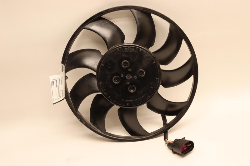 2018-2023 VW VOLKSWAGEN ATLAS RIGHT ENGINE RADIATOR COOLING FAN BLADE MOTOR OEM