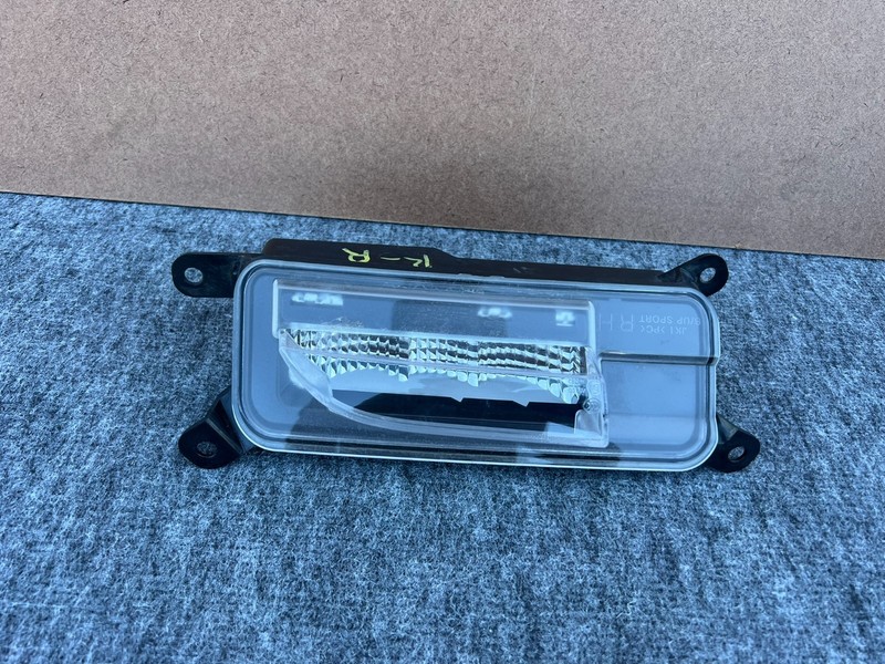 GENESIS GV70 2022-2024 OEM REAR BUMPER RIGHT PASSENGER LED BACKUP LIGHT LAMP