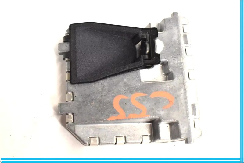 Mercedes X166 GL450 C250 S550 E350 SLK350 Active Lane Assist Front Camera OEM