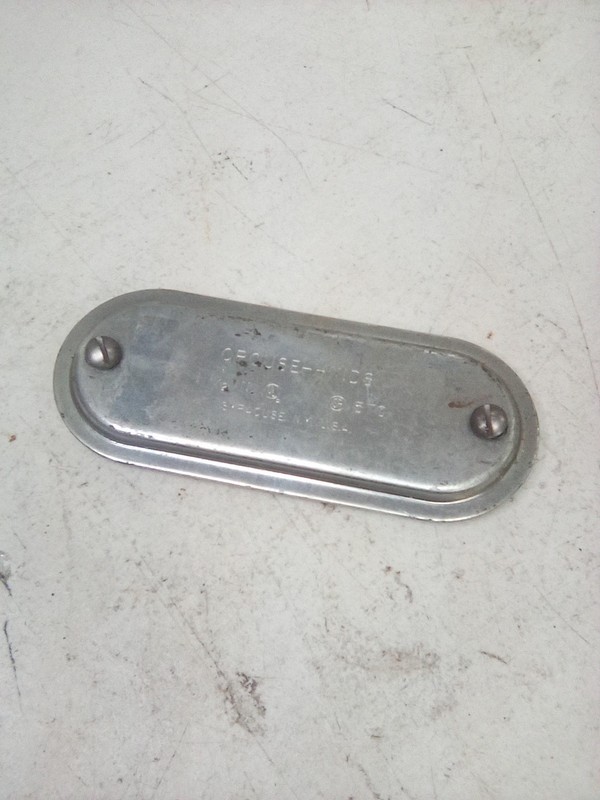 Lot Of 6 Crouse Hinds Steel Blank Conduit Body Cover 570 Size 1-1/2 Form 7