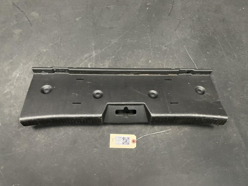 Trunk End Sill Plate 2019 Chevrolet Sonic 96936800 2016 2017 2018 2020 X
