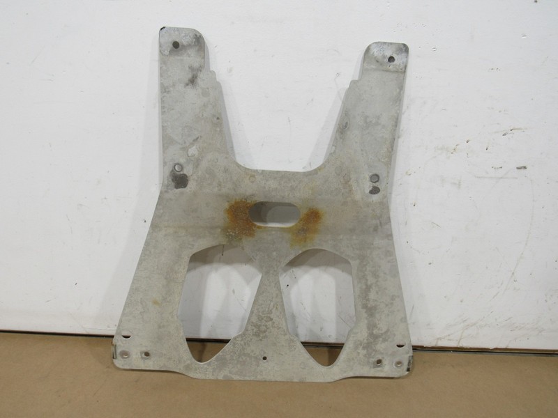 14-18 Aston Martin Vanquish 2014 Front Underbody Skid Plate Reinforcement ^:Y