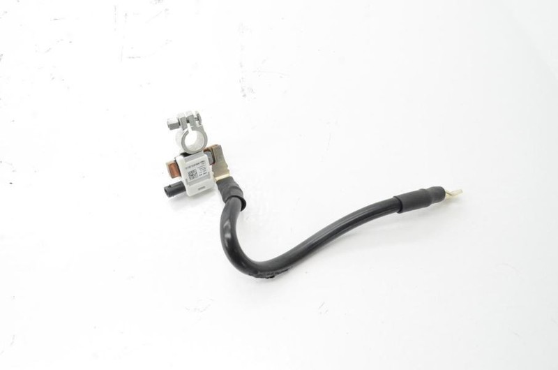 2015-2019 Porsche Macan S 3.0L Negative Battery Cable 8R0915181C