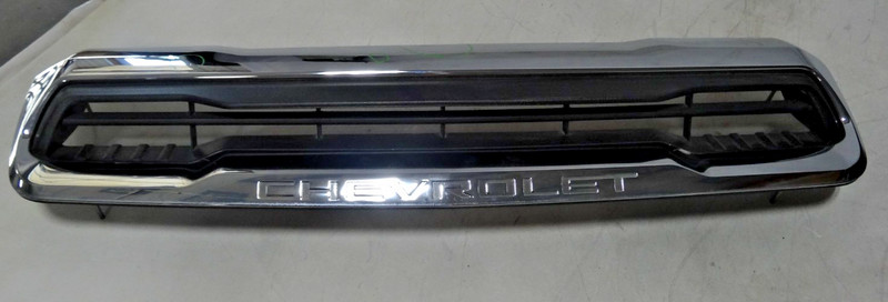 2024-2026 Chevrolet Silverado 2500 Chrome OEM Hood VENT 85642275