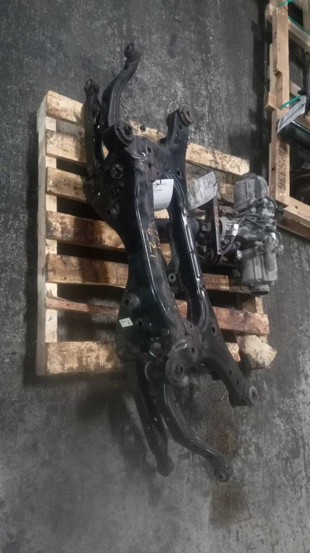 Used Rear Frame Crossmember fits: 2016 Nissan Juke Rear AWD Rear Grade A
