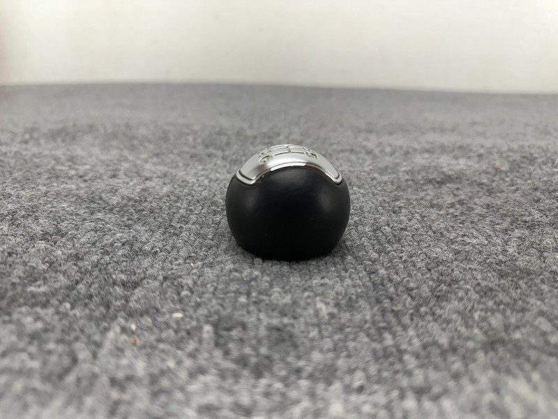 FORD MUSTANG GT 2024-2026 OEM MANUAL TRANSMISSION SHIFTER KNOB ASSEMBLY
