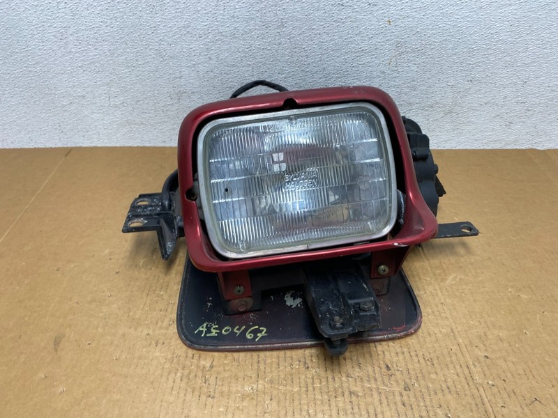 1984 to 1989 Chevrolet Corvette Right Passenger RH Side Headlight OEM AE0467 DW