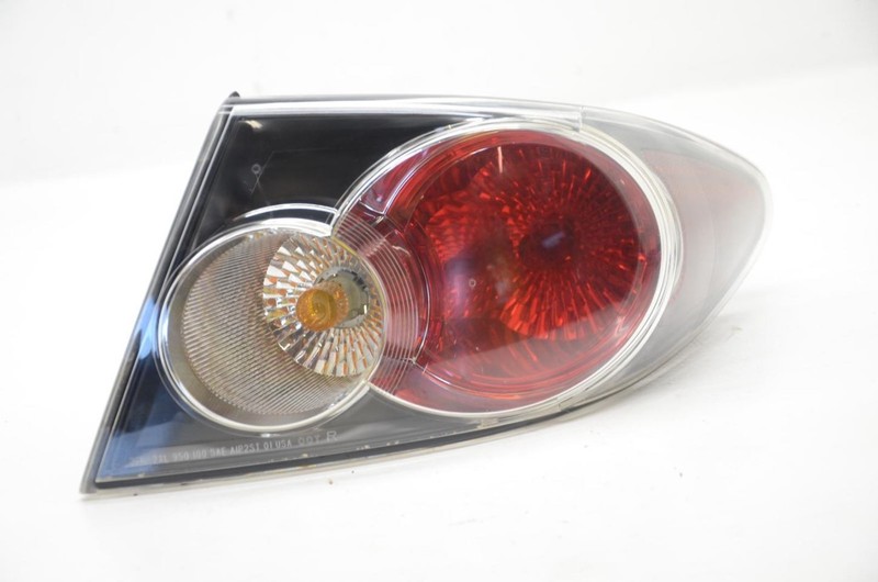 06-07 Mazda Speed6 2.3L Turbo Passenger Right Rear Tail Light Assembly