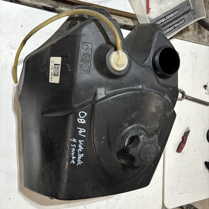 2008 Polaris Indy 20” Wide Track4 Stroke Motor Snowmobile Fuel Gas Tank Good