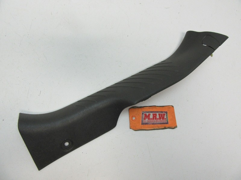 PASSENGER SIDE RIGHT REAR CARPET TRIM CAP COVER SCUFF PLATE PANEL SILL ROCKER RR