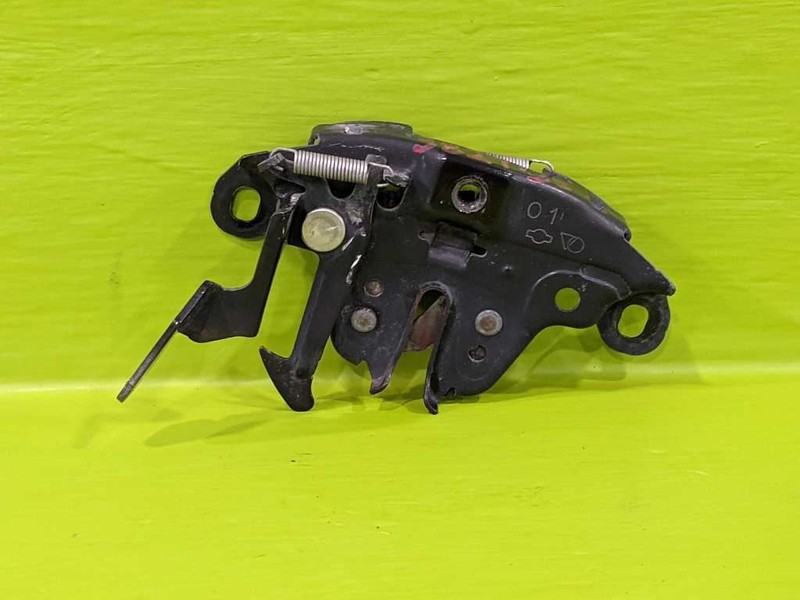 04-15 TITAN HOOD LOCK LATCH OEM 3827-35