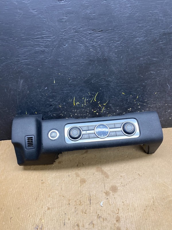 2010-2013 Land Rover Range Rover Radio Media Infotainment Controls Z4588 DG
