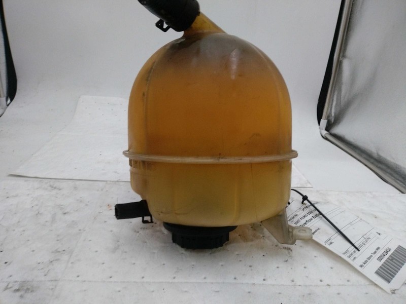 2007 Ford E250 Van Engine Coolant Reservoir OEM 446588 Used 185K Miles