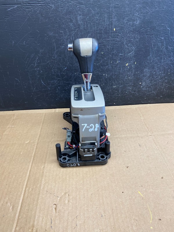 2007 to 2009 Lincoln MKZ Transmission Gear Shift Shifter OEM AD2114