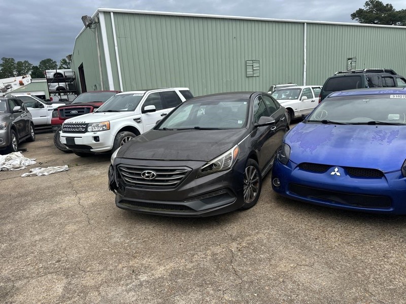 Driver Front Door Electric US Built Fits 15-19 SONATA 582753