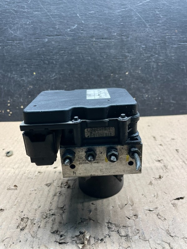 2004 2005 2006 BMW X3 ABS Anti-Lock Brake Pump 3451 6773012-0 OEM U1745 DG