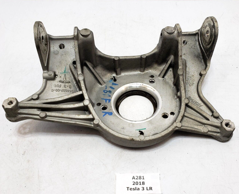 ✅ 2017-2023 OEM Tesla Model Y 3 AWD Front Right Passenger Strut Mount Bracket