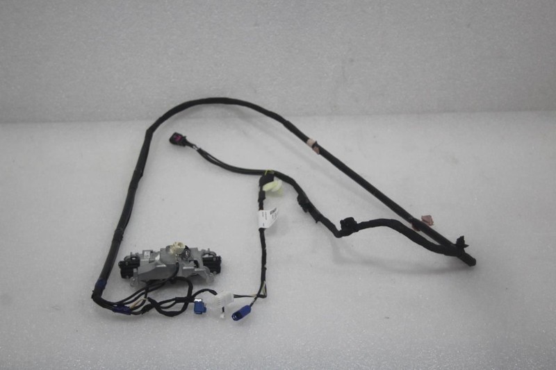 2020 2021 2022 2023 2024 TESLA MODEL Y WINDSHIELD CAMERA WITH WIRING HARNESS