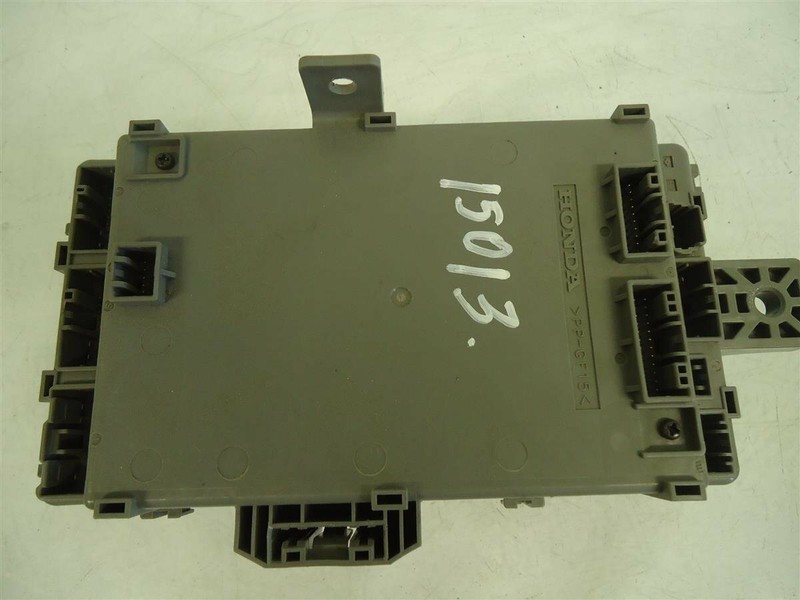13 14 Honda Accord 2.4L Cabin Room Fuse Box Inside Fuse Box 38200-T2a-A01 Oem