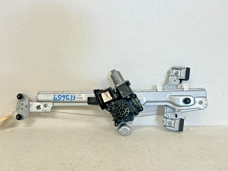 ⭐20-23 BUICK ENCORE GX FRONT LEFT DRIVER DOOR WINDOW REGULATOR MOTOR OEM LOT2659