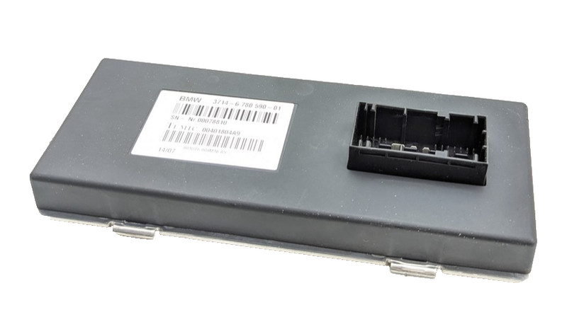BMW E60 E61 E63 E70 E71 DYNAMIC DRIVE CONTROL MODULE OEM 6780590