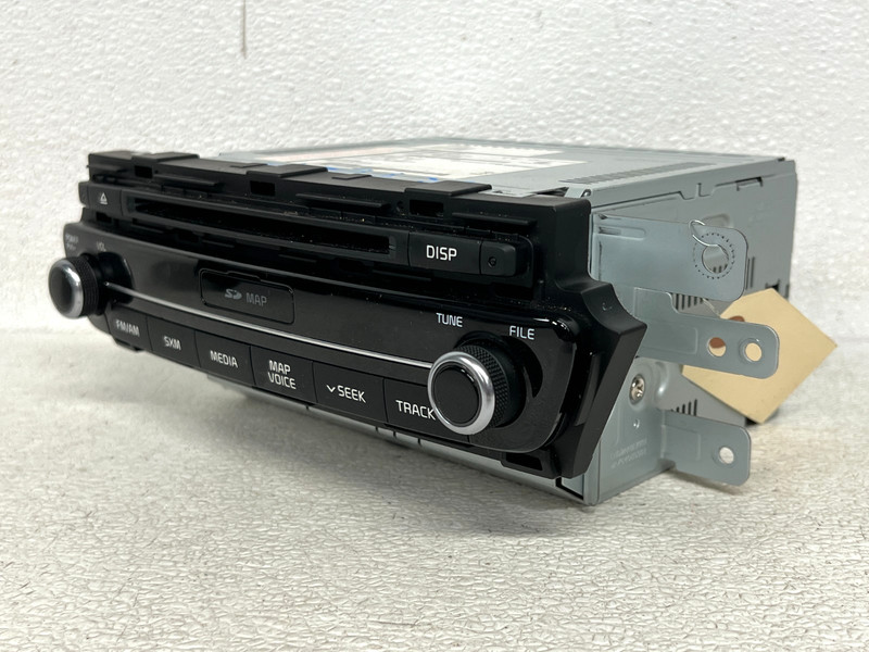 ⭐2016-2017 KIA K900 DASH AUDIO RADIO RECEIVER CD PLAYER HEAD UNIT OEM LOT2727