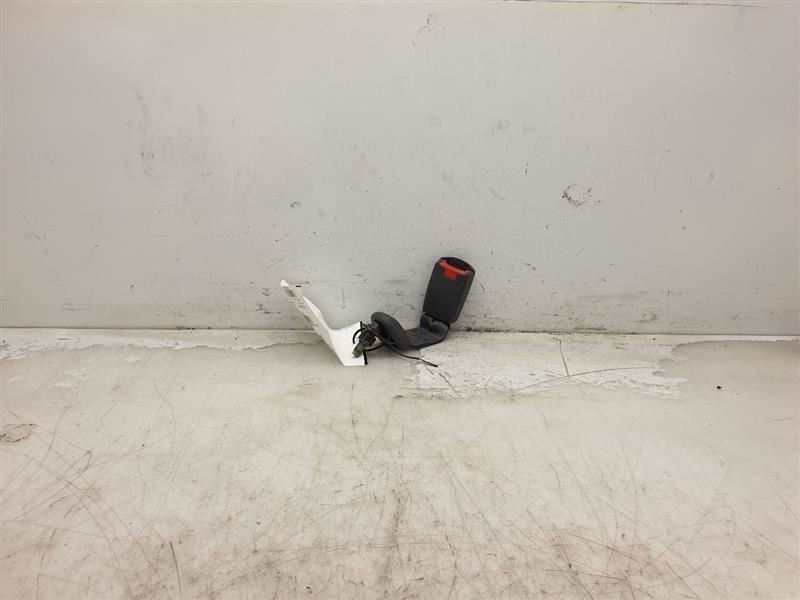 1998 TOYOTA TACOMA SR5 EXTRA CAB DRIVER SIDE REAR SEAT BELT BUCKLE ASSEMBLY