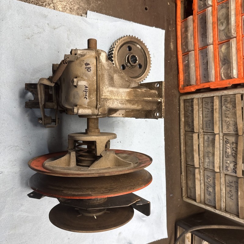 1975 - 1978 Ski-Doo Alpine 640 Vintage Snowmobile forward reverse gearbox 10