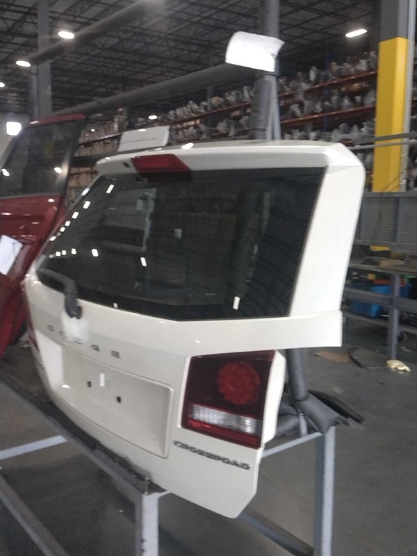 Used Deck Lid fits: 2016 Dodge Journey w/keyless entry w/camera privacy tint gla