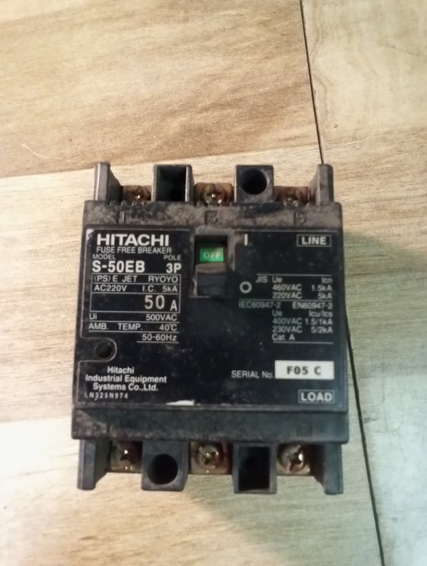 Hitachi S-50EB 3P Fuse Free Breaker 50 Amp 220V
