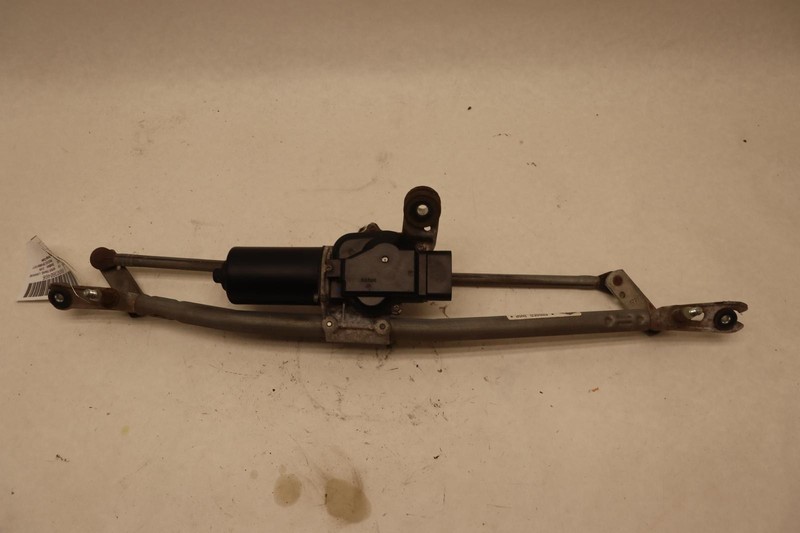 2005-2006 CHEVY EQUINOX FRONT WINDSHIELD WIPER MOTOR TRANSMISSION LINKAGE OEM