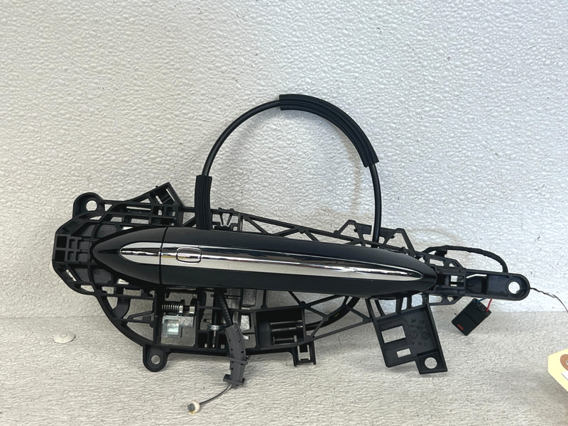 ⭐20-23 BUICK ENCORE GX REAR RIGHT PASS EXTERIOR DOOR HANDL BLUE OEM LOT2659