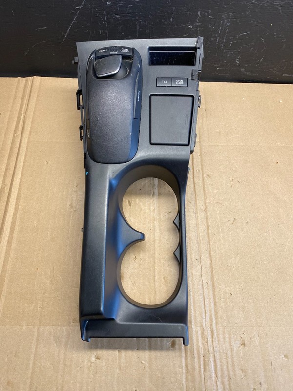 2011 - 2017 Lexus CT200H Center Console Cupholder Shifter Bezel AB8776 DG