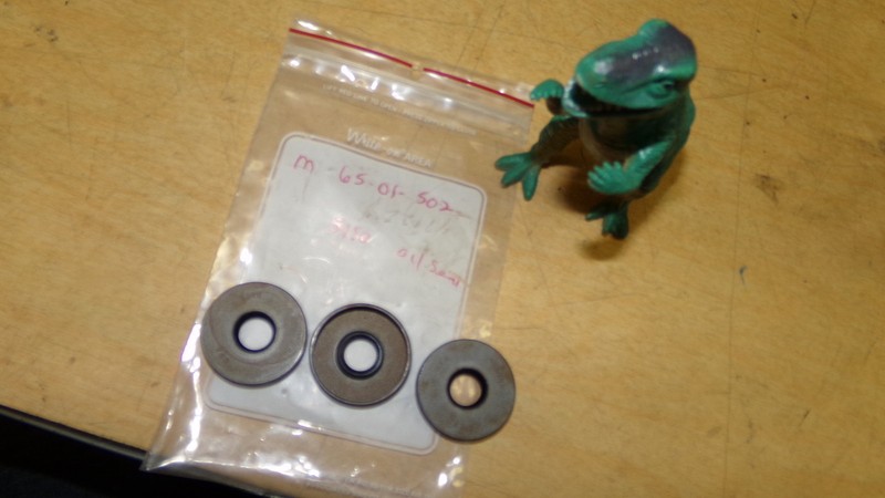 CR Seal 5150, M-65-01-502, Lot of 3 *FREE SHIPPING*