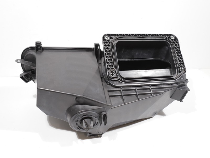 2017-2023 Audi Q7 Quattro Cabin Fresh Air Intake Duct Guide Housing OEM