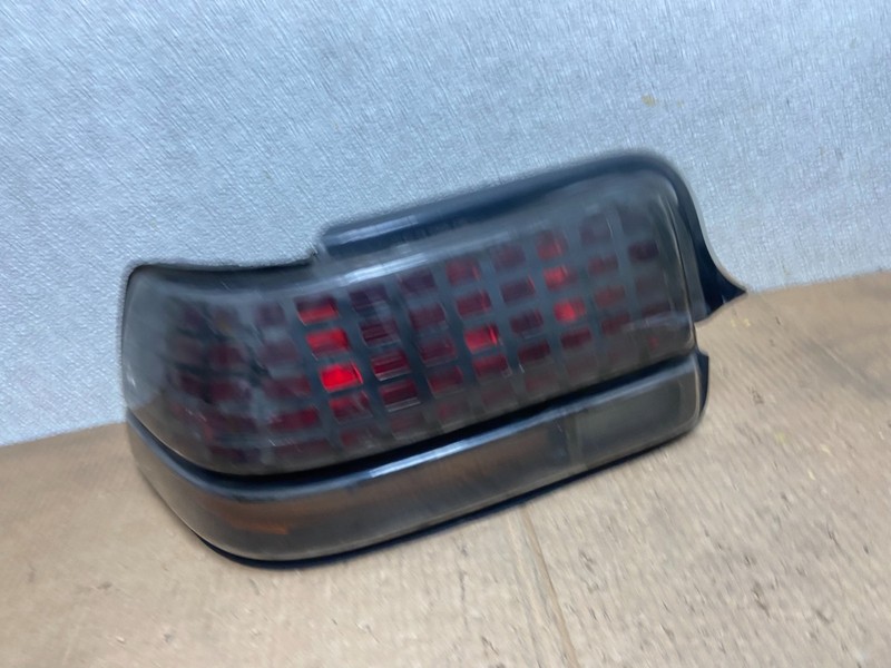 1988 to 1991 Pontiac Grand Prix Left Driver LH Side Tail Light AA6410