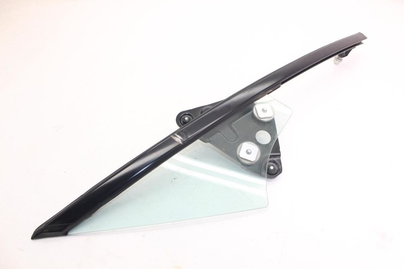 06-15 Mazda MX-5 Miata NC Driver Left Front Vent Window E643R00011