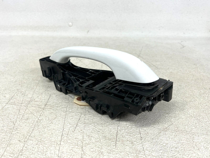 ⭐2015-2024 PORSCHE MACAN S REAR LEFT DRIVERS EXTERIOR DOOR HANDLE OEM LOT2575