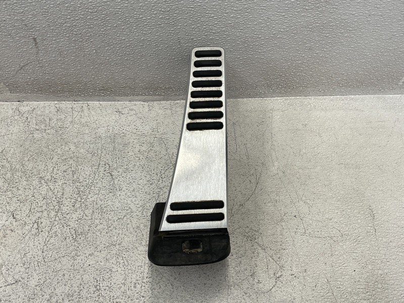 18 19 20 21 22 Volvo XC60 Accelerator Gas Pedal Assembly Chrome 1603 OEM