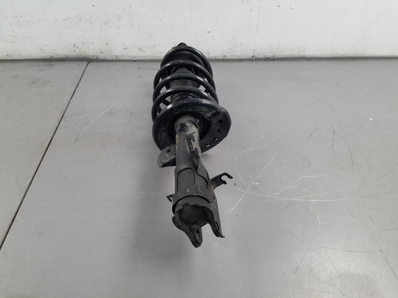 2015 Nissan Juke Nismo RS Left Front Shock Strut#0247 F1