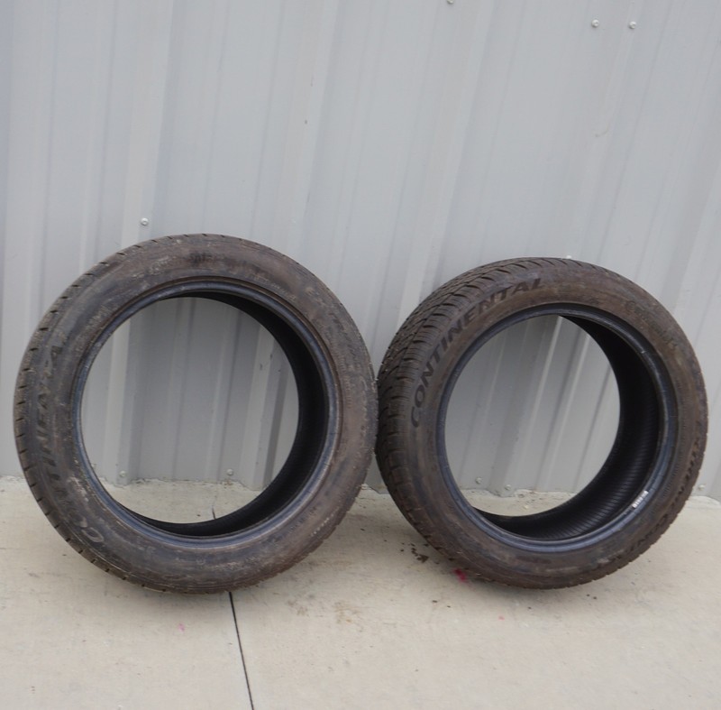 Set of 2 Used 255/45ZR18 Continental ExtremeContact DWS06 - Plus 103Y - 9/32