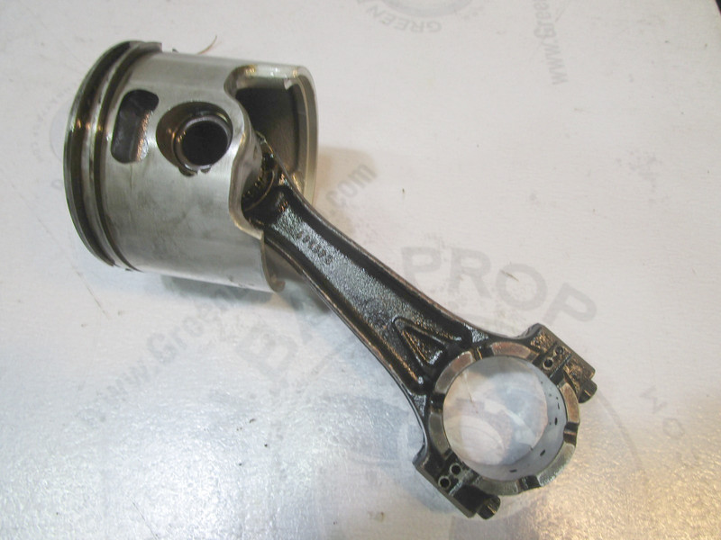 5007697 Piston & Connection Rod for Evinrude Ficht Starboard Standard 5000643