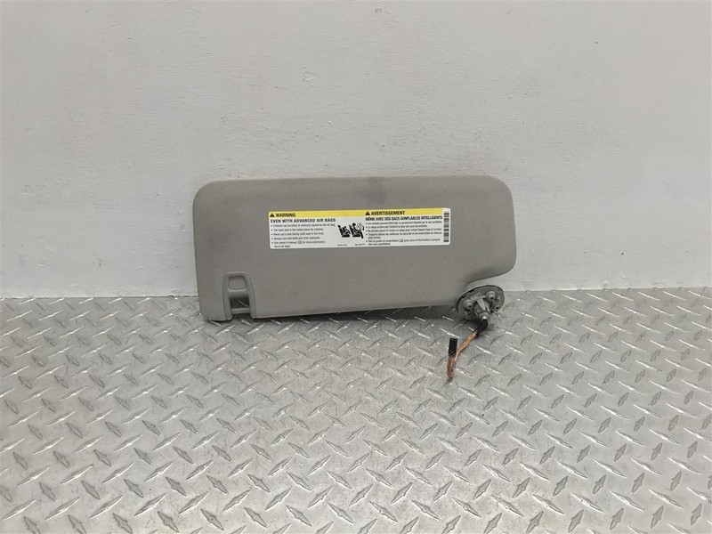 10-15 EQUINOX TERRAIN PASSENGER RIGHT INTERIOR SUN VISOR GRAY OEM 268-02117R
