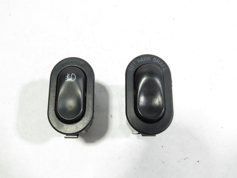 99-04 Ford Mustang GT 1999 Roof Top Fog Lamp Light Release Switch Set Pair |