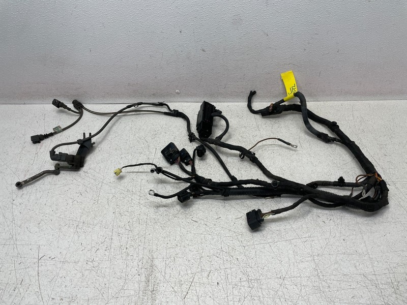 15 16 17 18 Porsche Macan Front Left Engine Bay Cooling Fan Wiring 1372 OEM