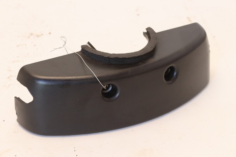 1996-2010 KENWORTH T2000 STEERING COLUMN TRIM COVER PANEL S22-1037-3 OEM
