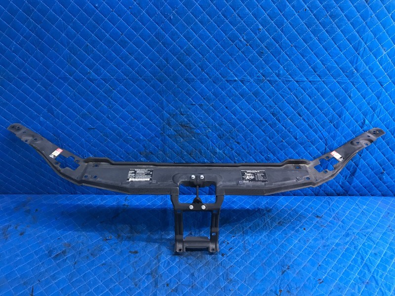 00-06 Mercedes W220 S500 Front Upper Radiator Core Support Bracket OEM