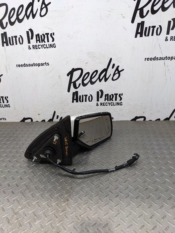 Passenger Side View Mirror Power Opt DL3 Fits 15-20 SUBURBAN 1500 1156347