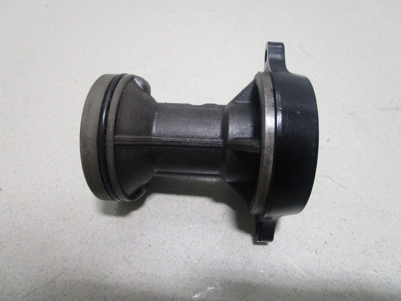 803732T04 Mercury Mariner 8/9.9 HP Outboard Bearing Carrier