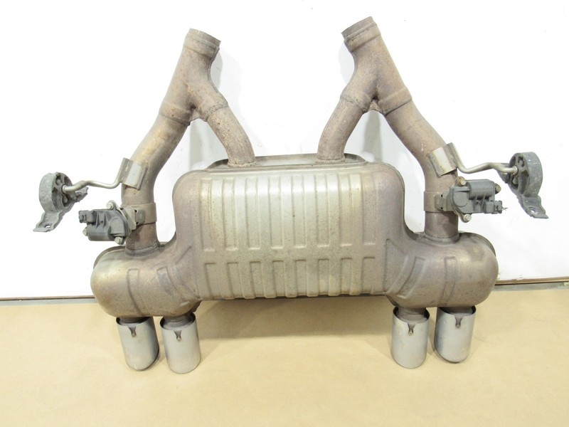 BMW M4 F82 2015 3.0L RWD Rear Exhaust Muffler Pipe 15-20 ;:Y